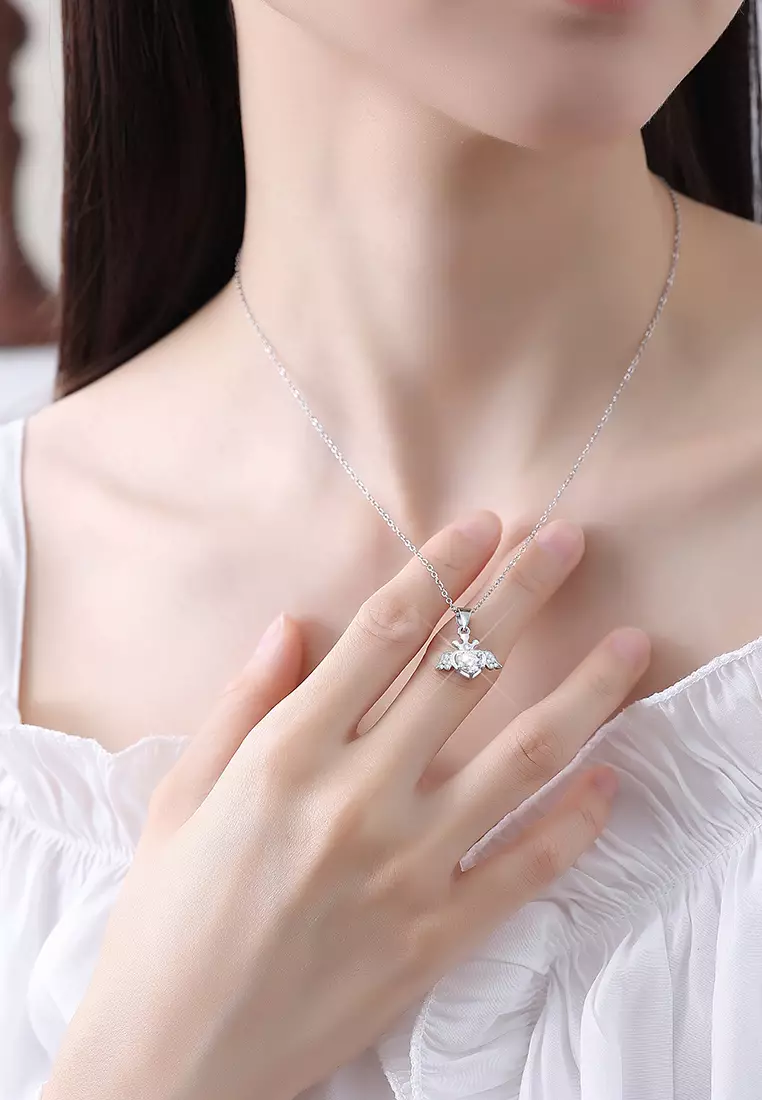 Kalung Wanita Korea Fashion Berlian Angel Heart Crown Pendant Zircon Titanium Anti Pudar Kalung Cewek Original N015