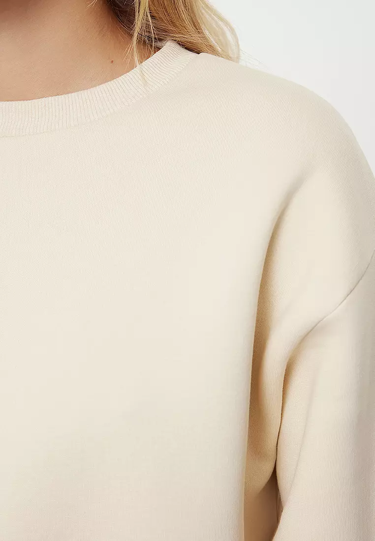 Basic Sweatshirt