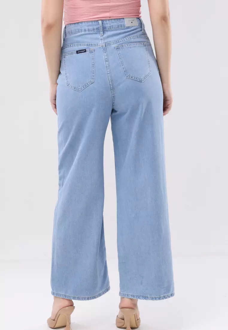 Wide Leg Jeans