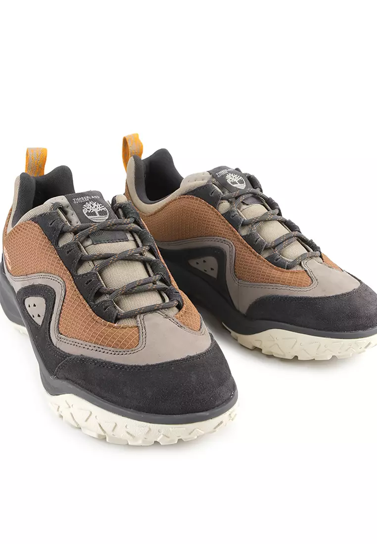 Low Lc Waterproof Sneaker