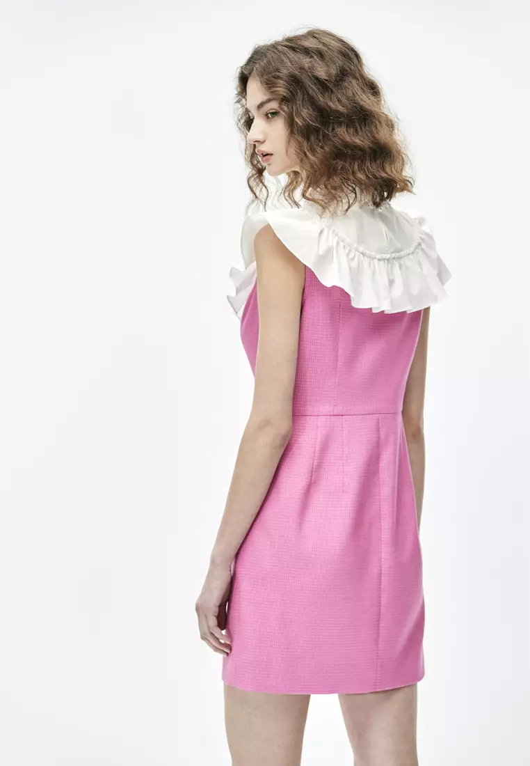 Fitted Pink Short Dress With Contrast Flounce Collar