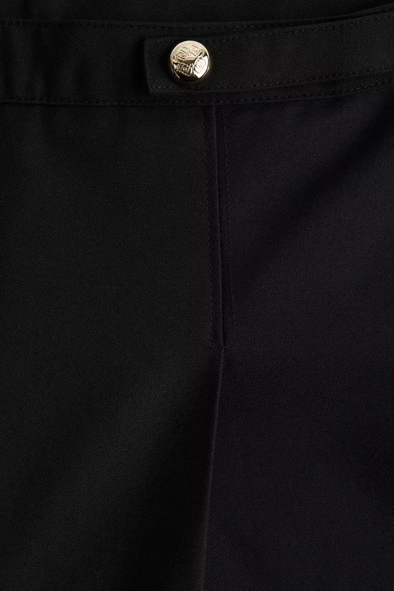 Pleated skort