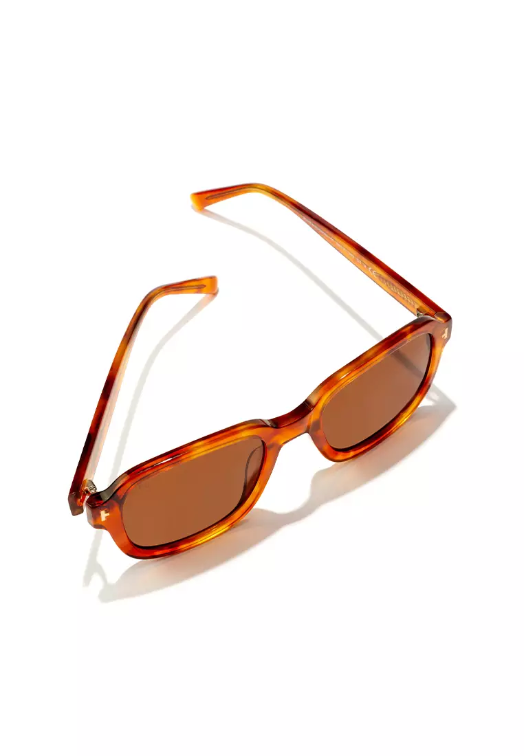 HAWKERS Carey Caramel TWIST Sunglasses for Men and Women, Unisex. UV400 Protection. Official Product designed in Spain