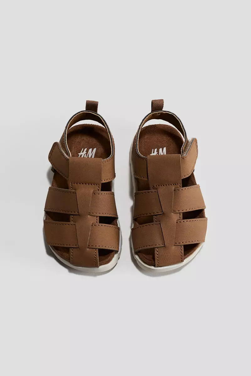 Fisherman sandals