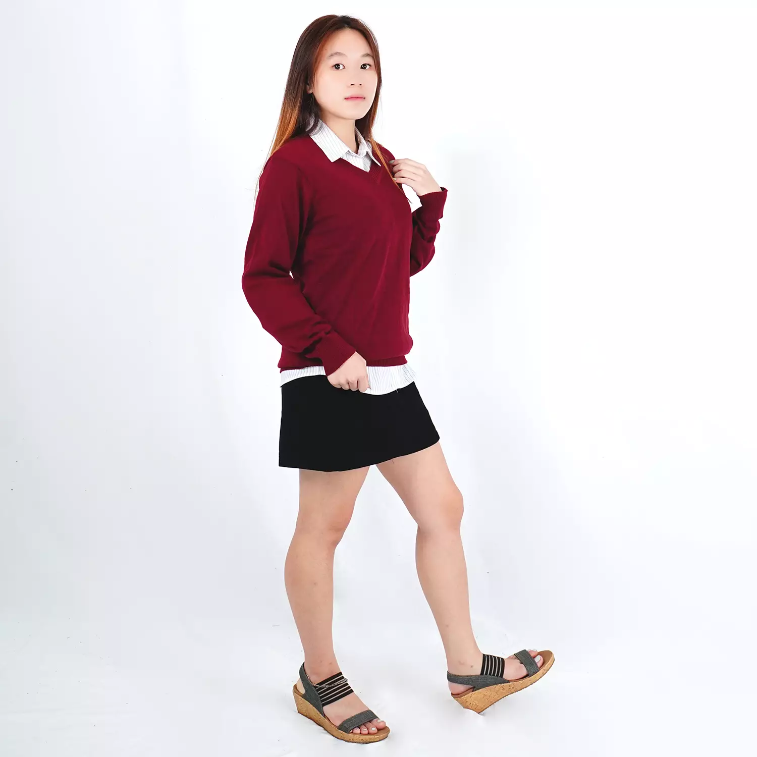 OKECHUKU Vanessa Sweater Rajut / Sweter Knit Wanita Tangan Panjang / Switer Leher V Basic Polos