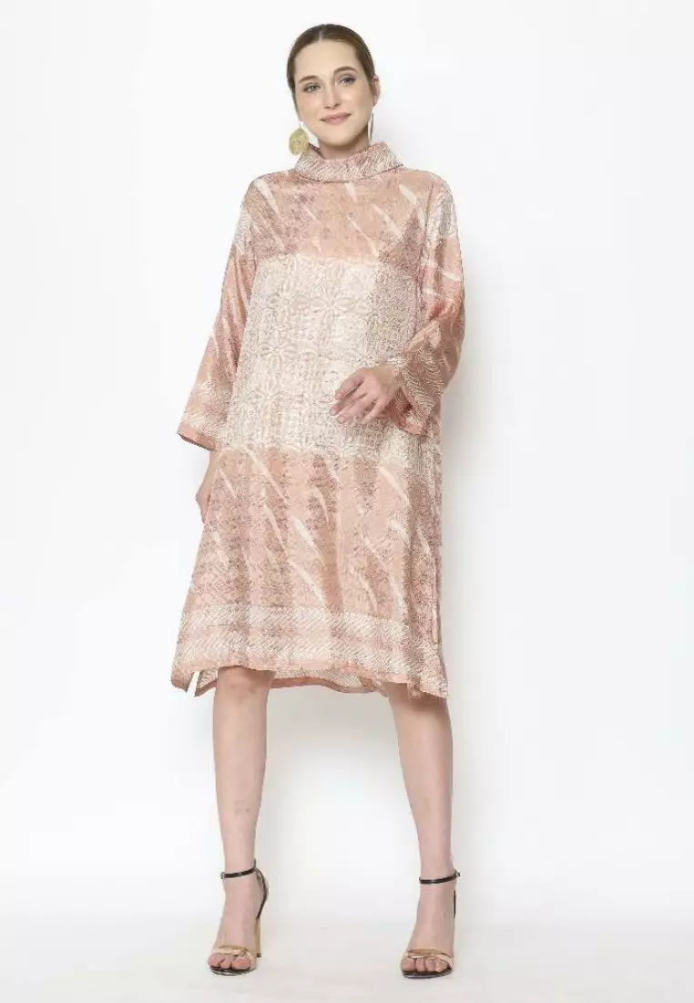 Rinjanie Batik - Tunik Batik Bola Kerah Caramel - Dress Dua Sisi - Batik Sogan Modern Mix - Tunik Batik Modern - Tunik Batik Kekinian - Batik Cap Mix Ciprat - DTBK - CR