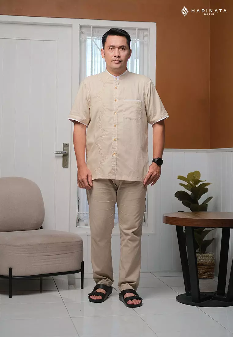 Hadinata Batik Premium Kemeja Pria Lengan Pendek Koko Dobby Zayn Cream