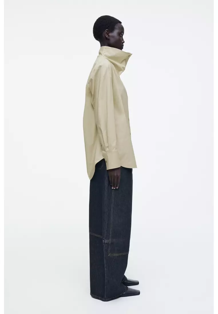 RELAXED FUNNEL-NECK SHIRT