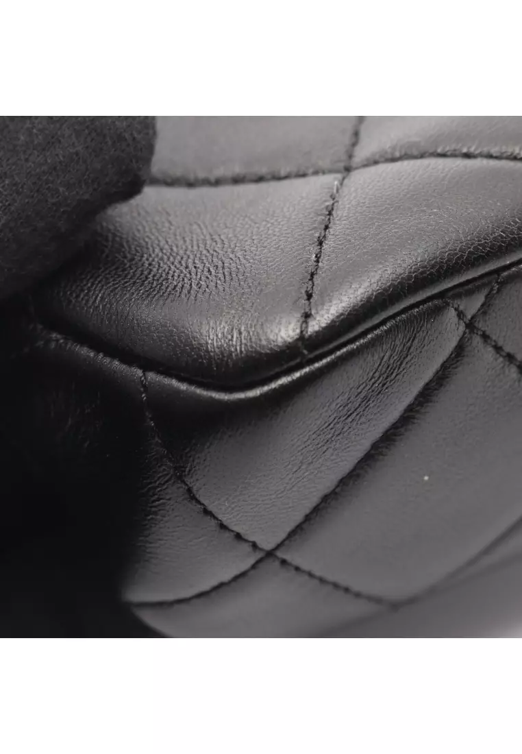 Pre-Loved Chanel matelasse chain shoulder bag leather black gold hardware