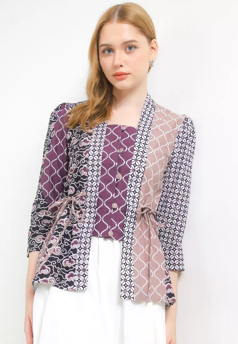 Blouse Atasan Batik Wanita Kutubaru Nirmala Maroon Lengan Panjang