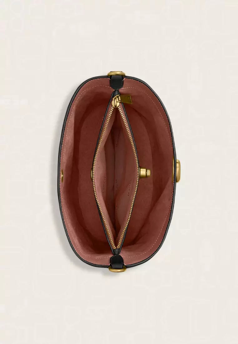 Coach Willow Soft Bucket Bag Black