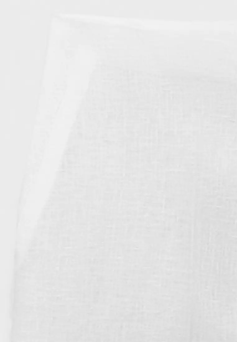 Straight Mid-Rise Linen Shorts