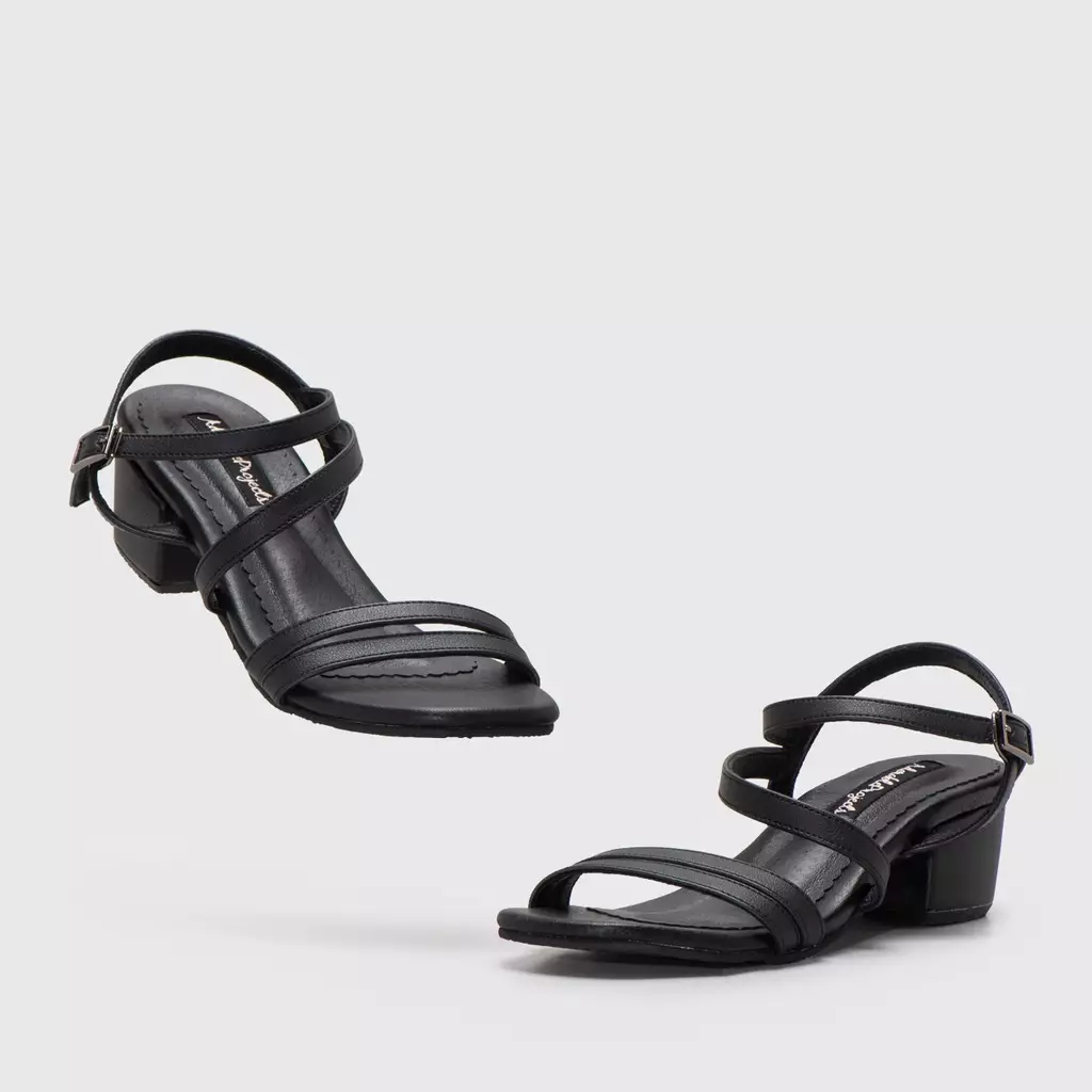 Joanessa Heels Black