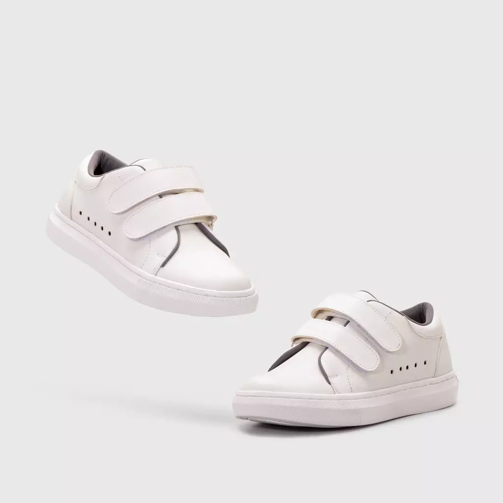 Iwala Sneakers White