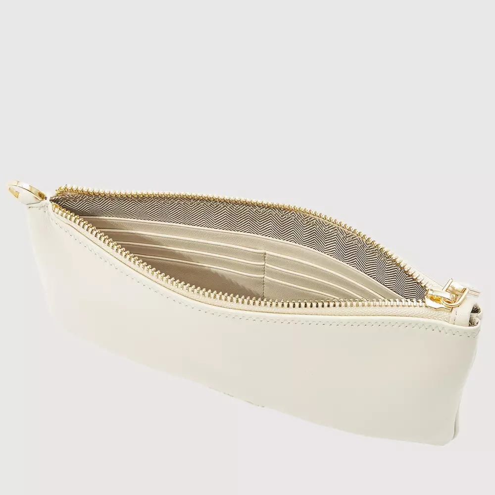 Braun Buffel Pommes Zip Top Wristlet
