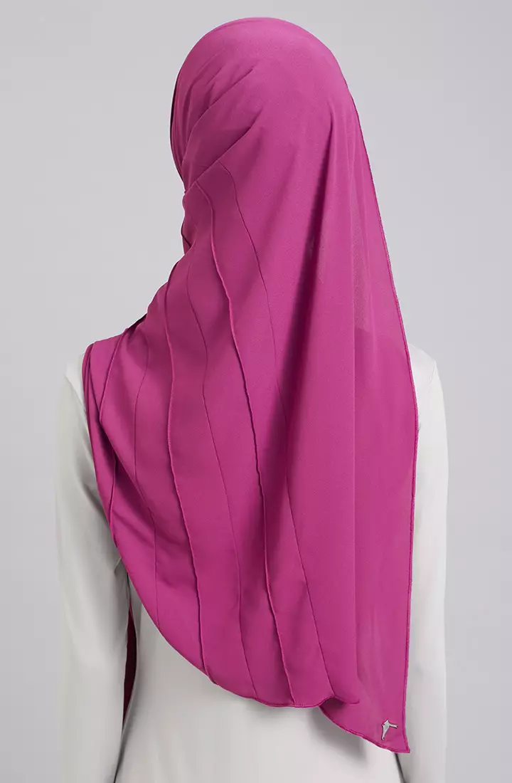 AUDRA ORIKAMI SLANT PLEATED SCARF