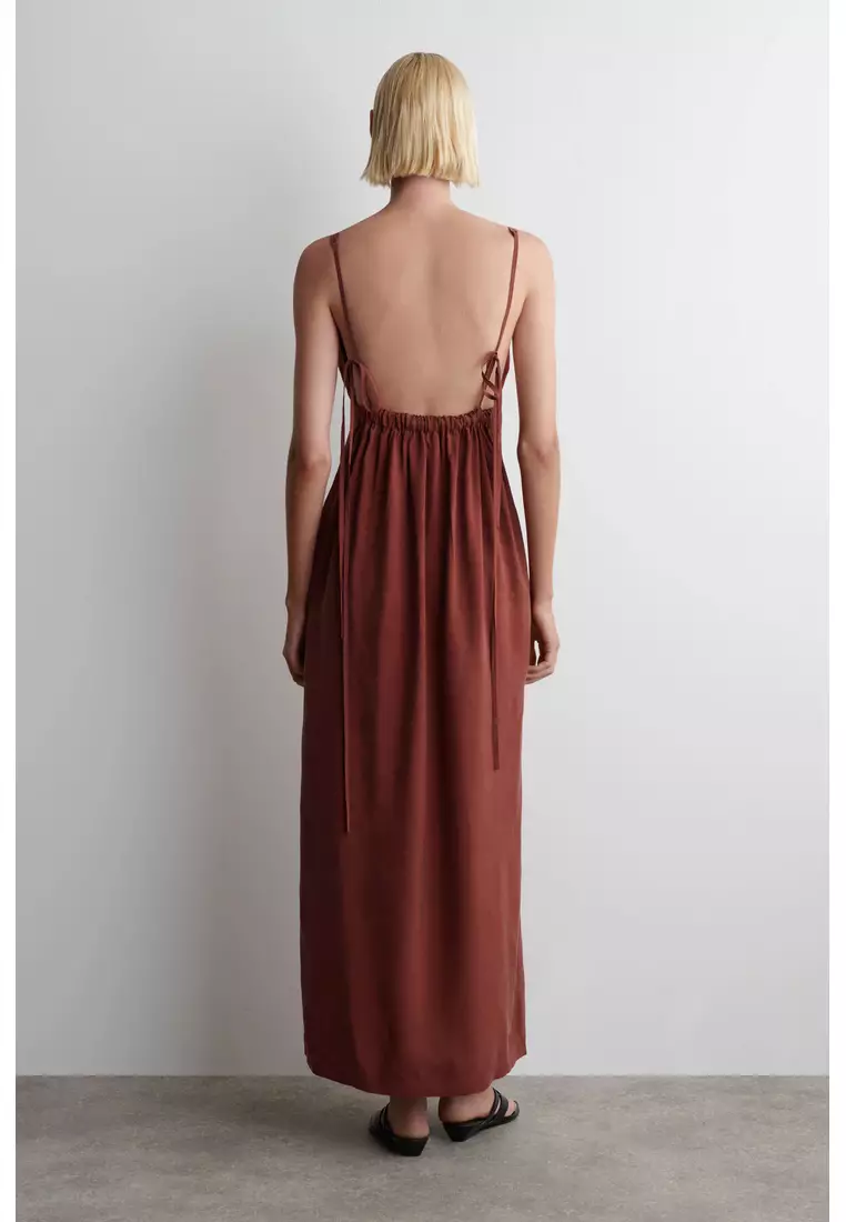 GATHERED V-NECK MAXI DRESS