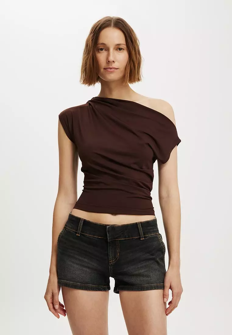 Micro Low Tailored Short