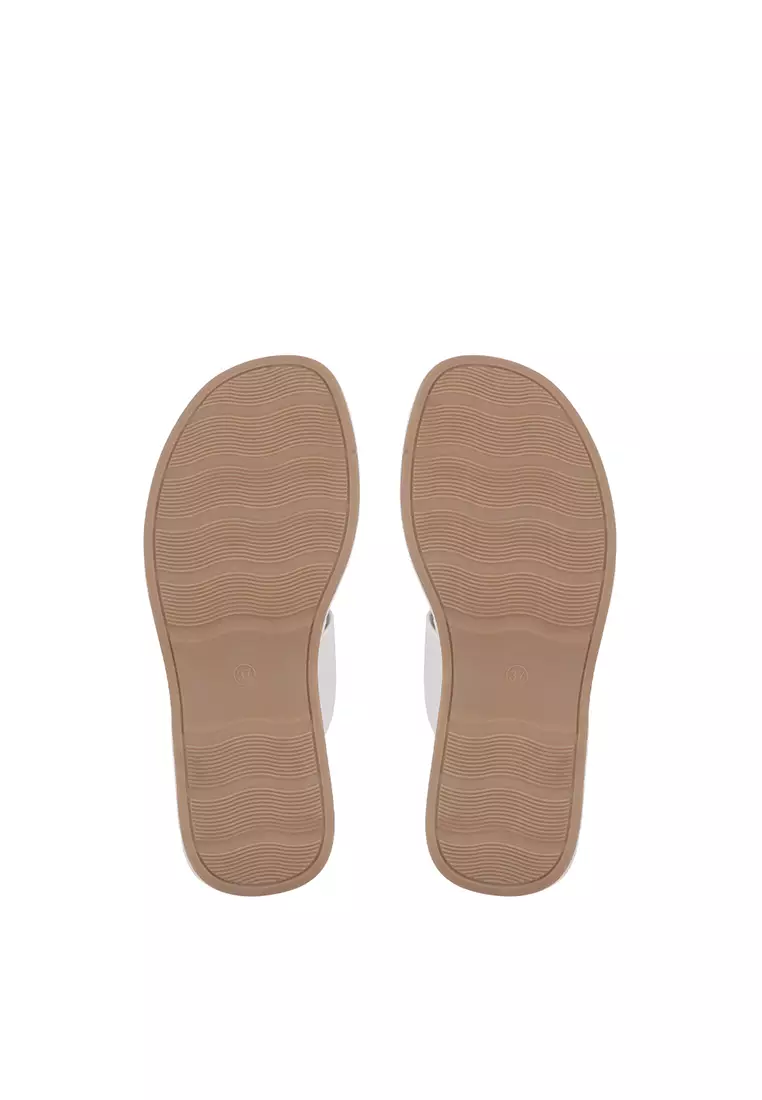 Medium Beige CR Lea Double Strap Sandals