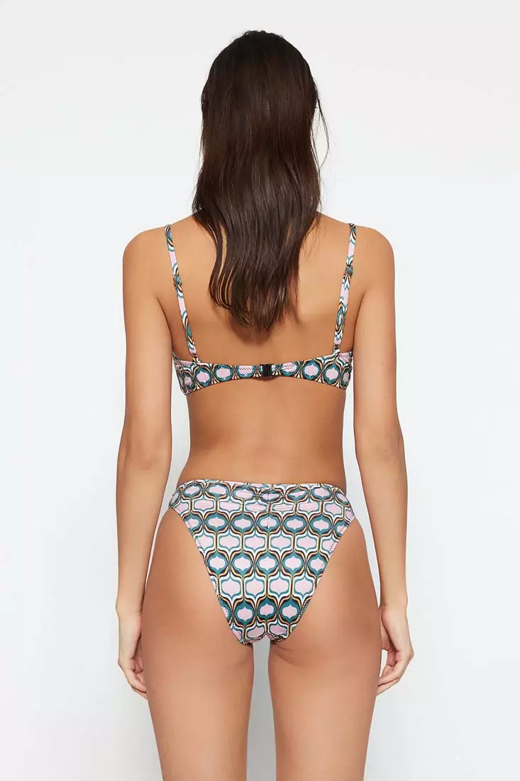 Pattern V-Cut Bikini Bottom