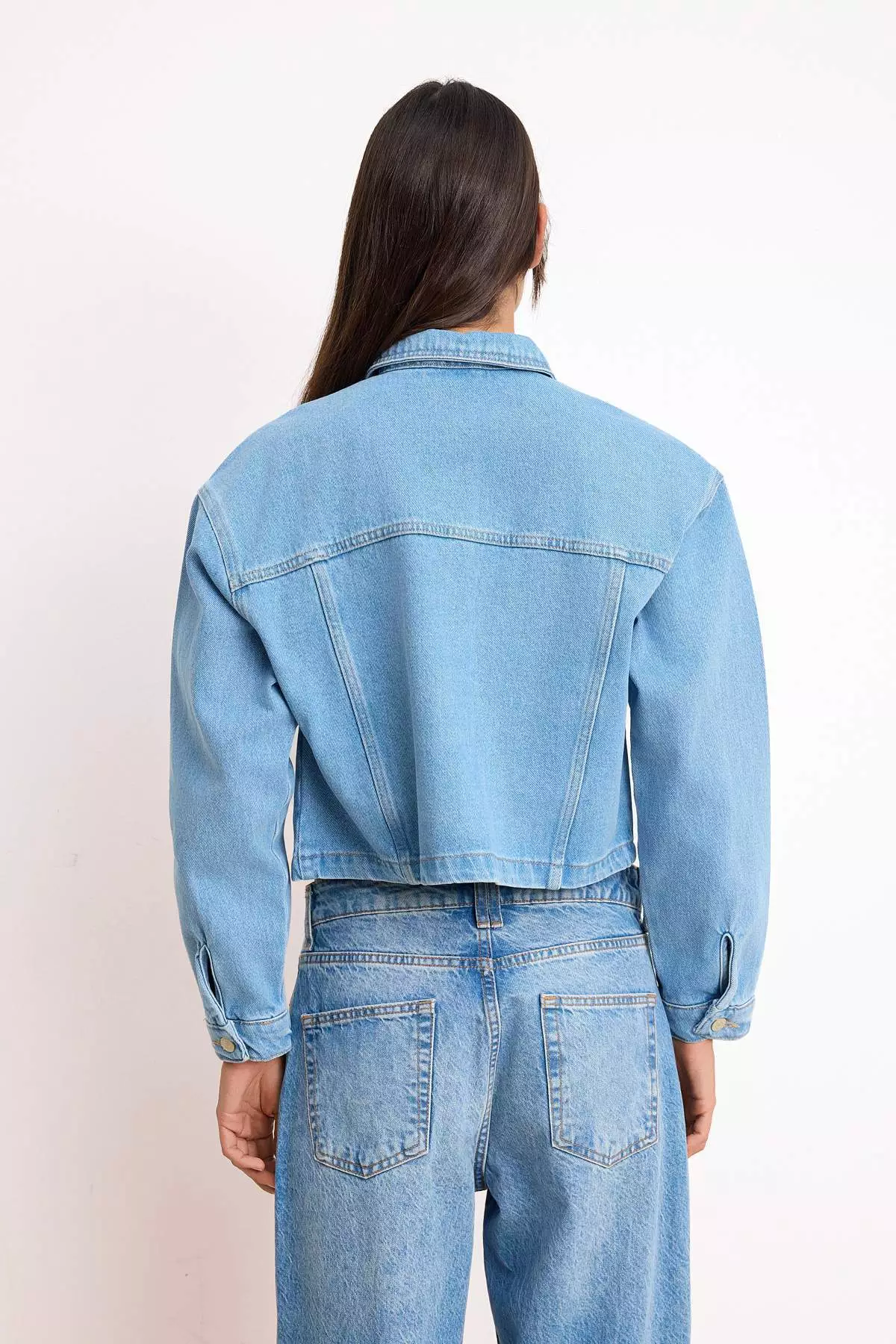 Blue Crop/Short Fit Basic 1% Cotton Denim Jacket Twoss26Ce37