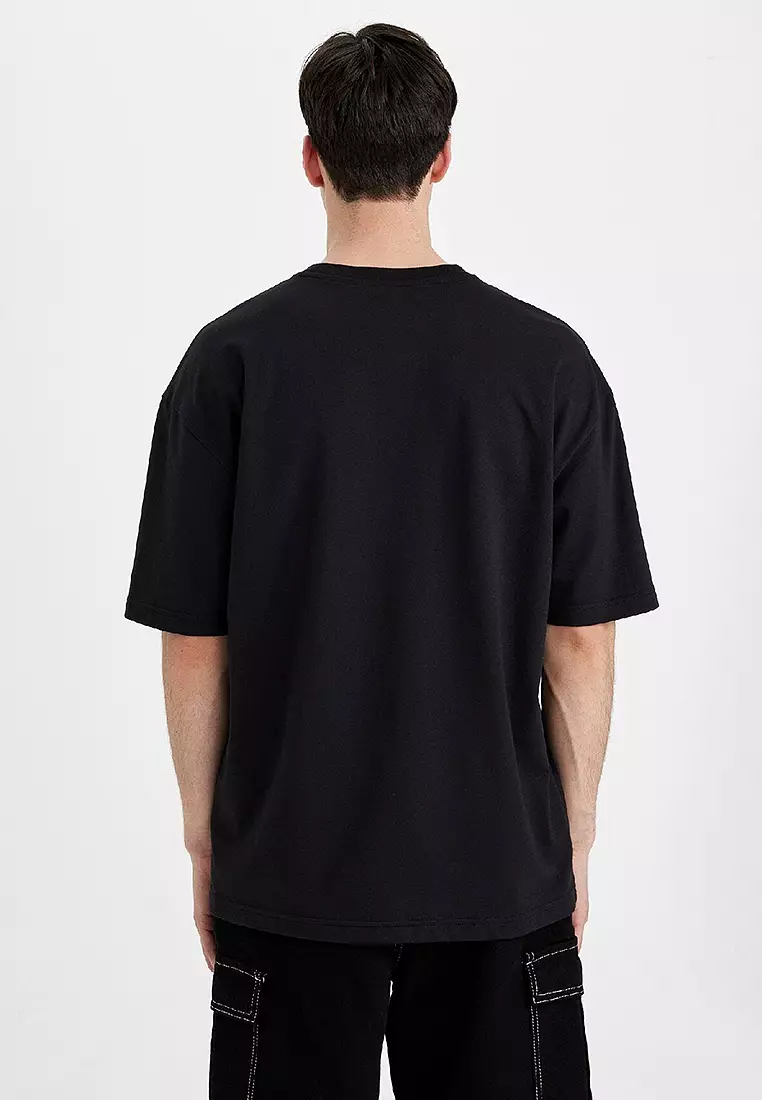 Buy DeFacto Oversize Wide Pattern Crew Neck Short Sleeve Basic
