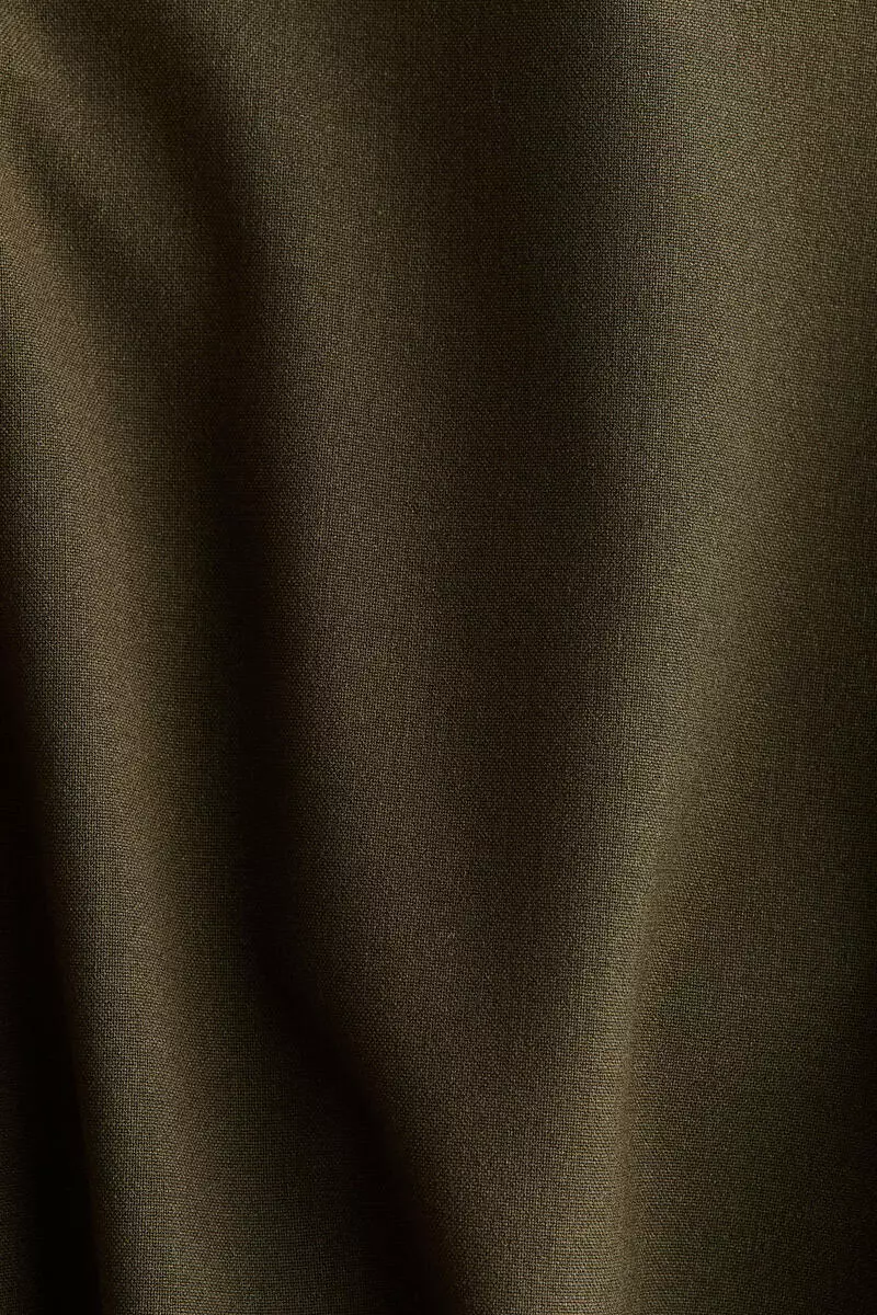 Tailored barrel trousers