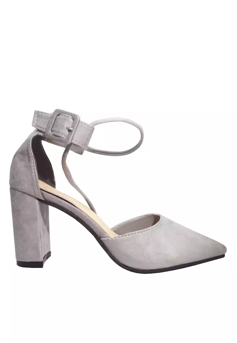 Discount on Twenty Eight Shoes  shoes - SKU: Strappy Point Toe Heels Vla01