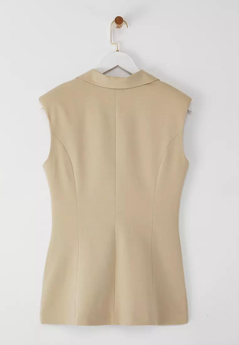 Light Beige Fitted Sleeveless Jacket Buttoned Vest