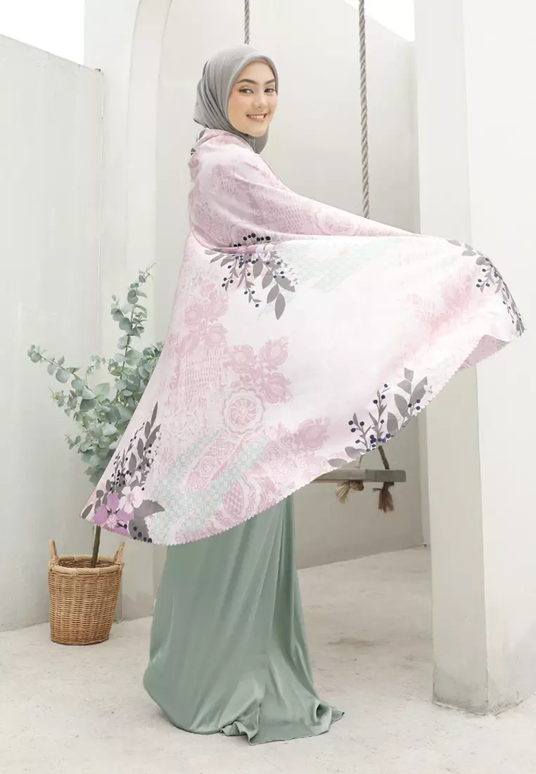 Zelena - Mukena Motif Raviera Lasercut 2in1 Prayer Set - Strawberry