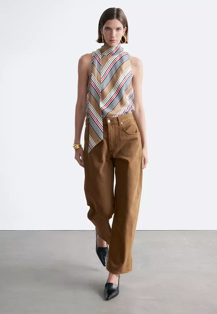 桶形褲腳牛仔褲