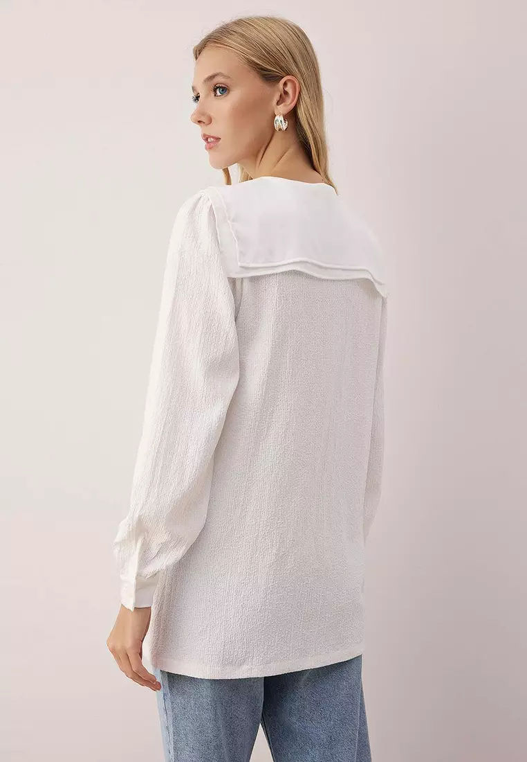Ecru Shirt Collar Detailed Crepe Fabric Knitted Sweatshirt