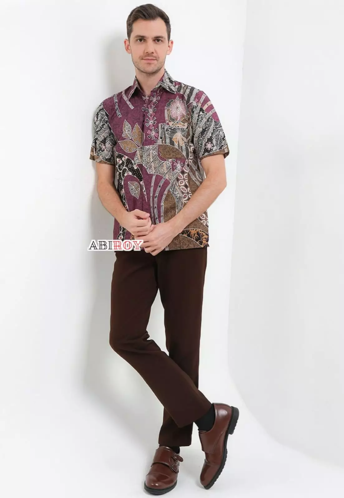Pringawarsa Ungu Magneta Kemeja Batik Pria Premium Slimfit Lengan Pendek NLN
