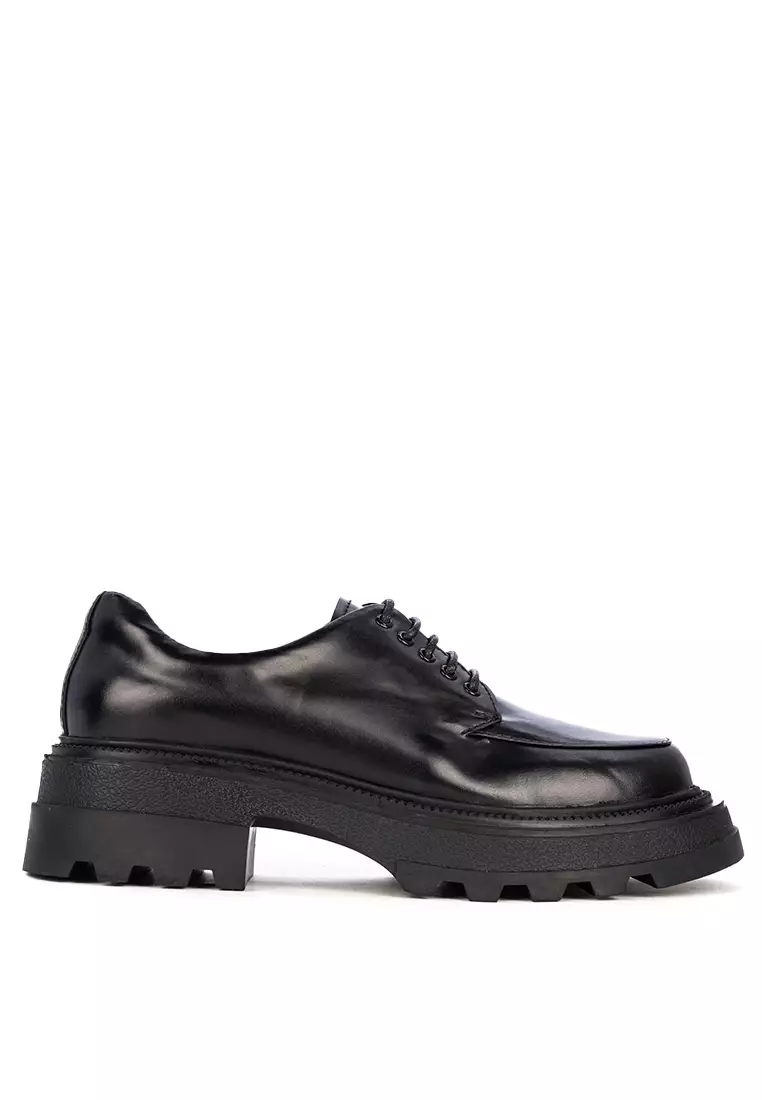 Discount on Bristol Shoes  shoes - SKU: Emelie Black Derby Lug Sole Shoes