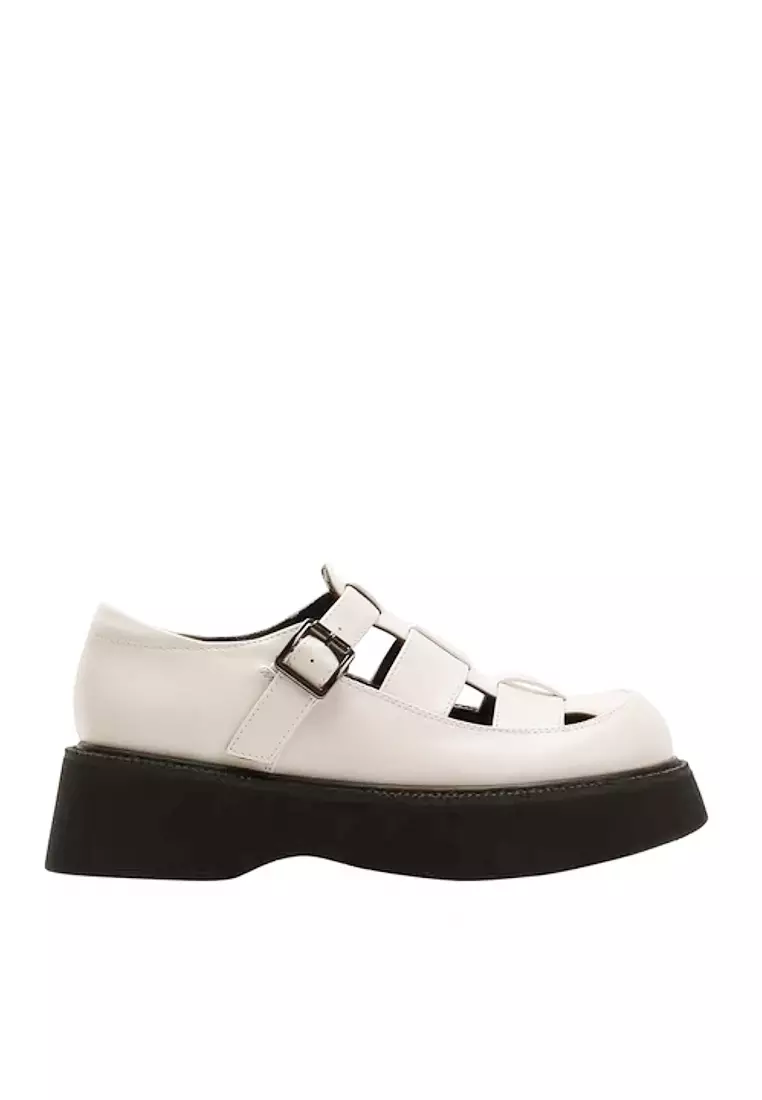 Discount on Twenty Eight Shoes  shoes - SKU: VANSA Fashion Cutout Roman Platform Sandals VSW-SLG102