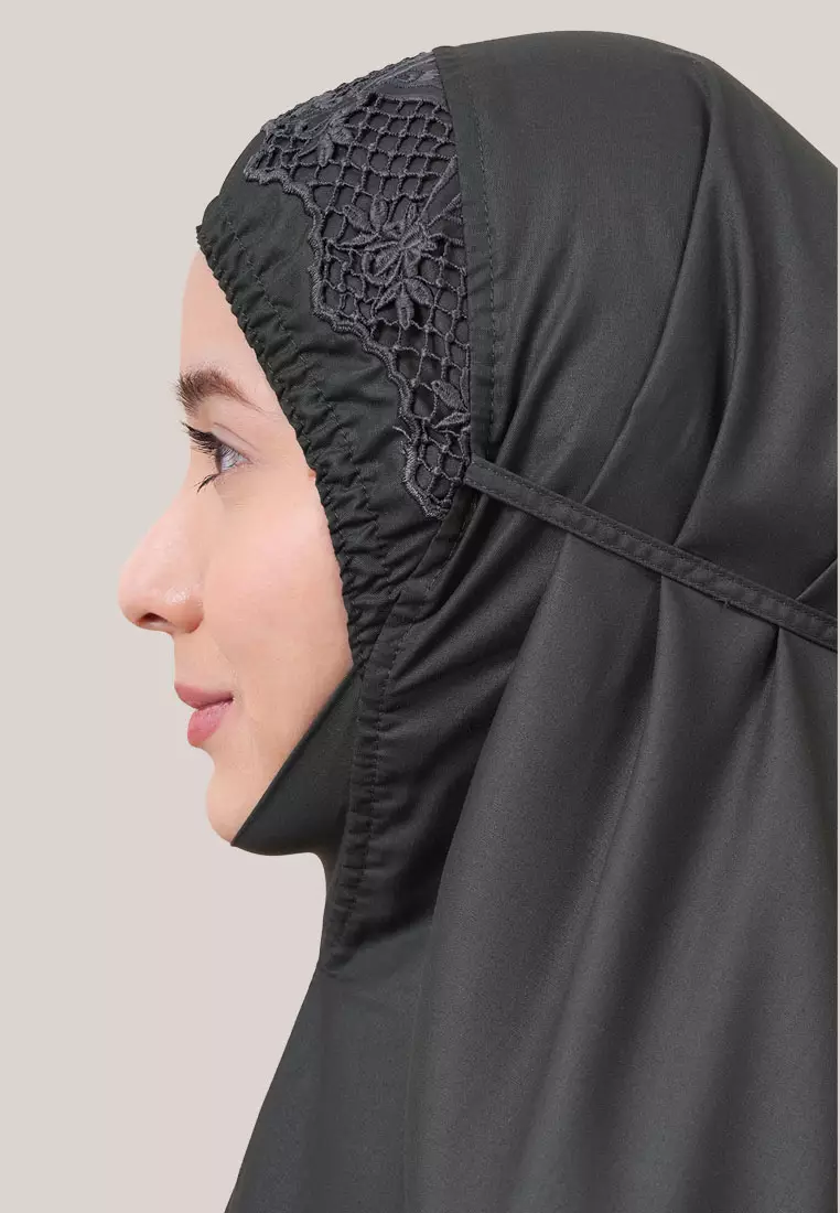 Siti Khadijah Telekung Signature Refa in Deep Forest
