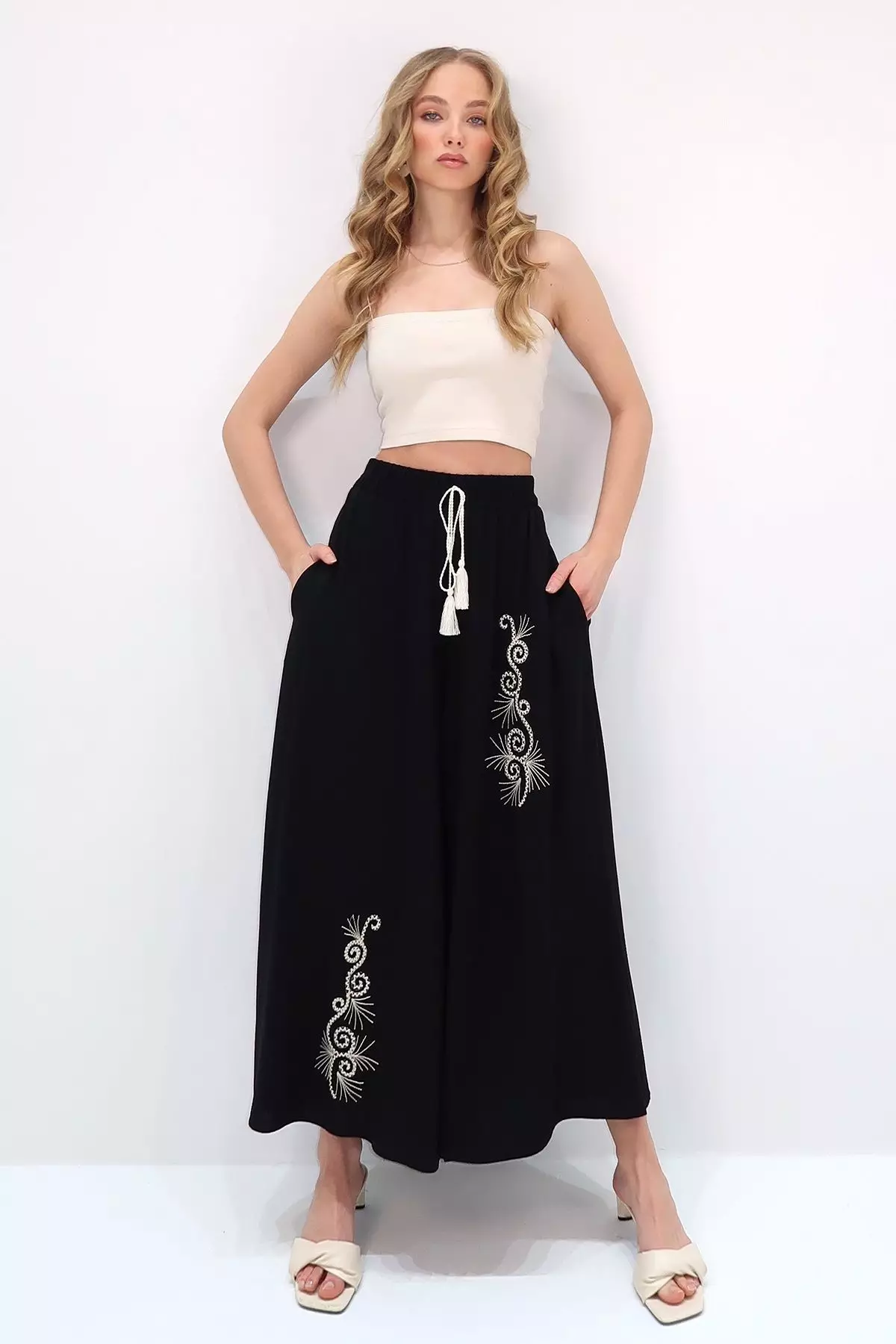 Women's Black-Stone Ethnic Embroidered Tie Detailed Woven Viscose Palazzo Trousers
