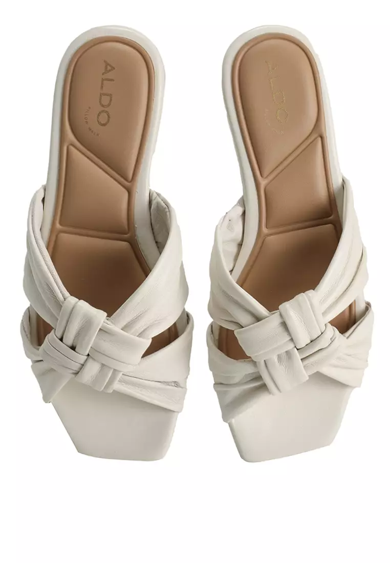 Henrielle-In Sandals