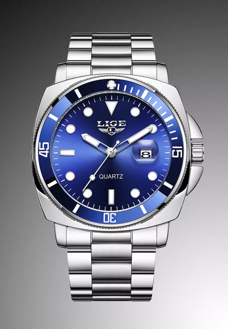 Unisex Classic Diver's Stainless Steel Quartz Watch with turning Bezel on Steel Bracelet