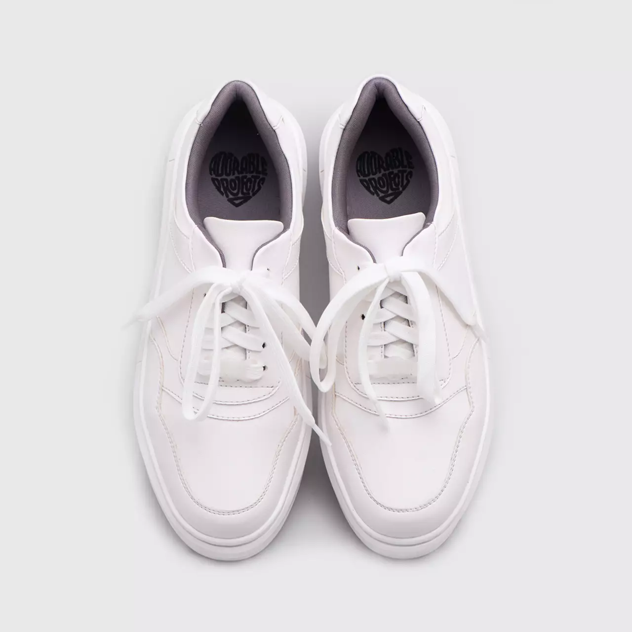 Saldana Sneakers White