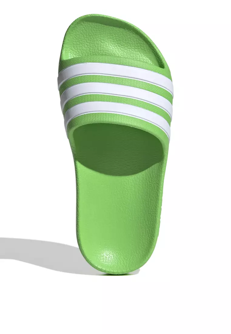 Adilette sandal deals 2.