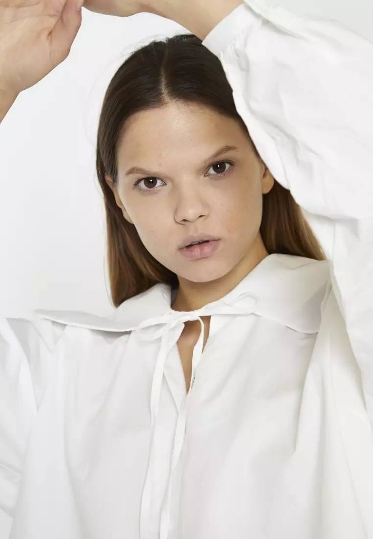 Collared Tie Front Blouse