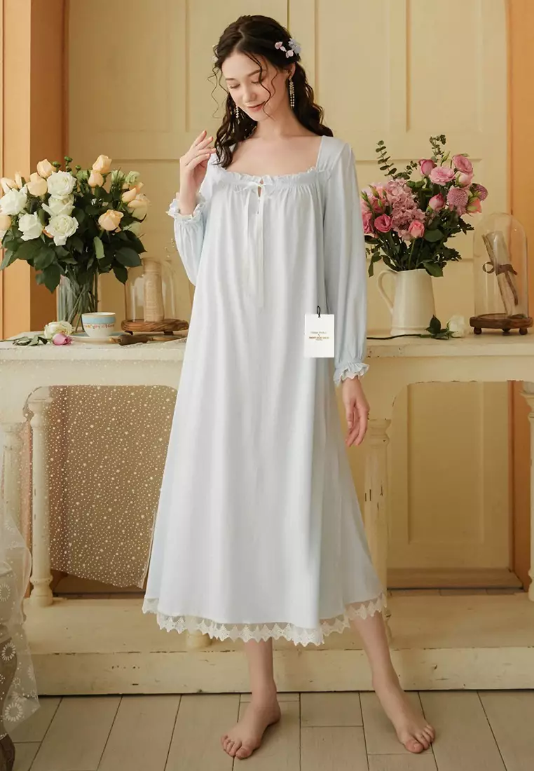 Vintage lace nightgown store