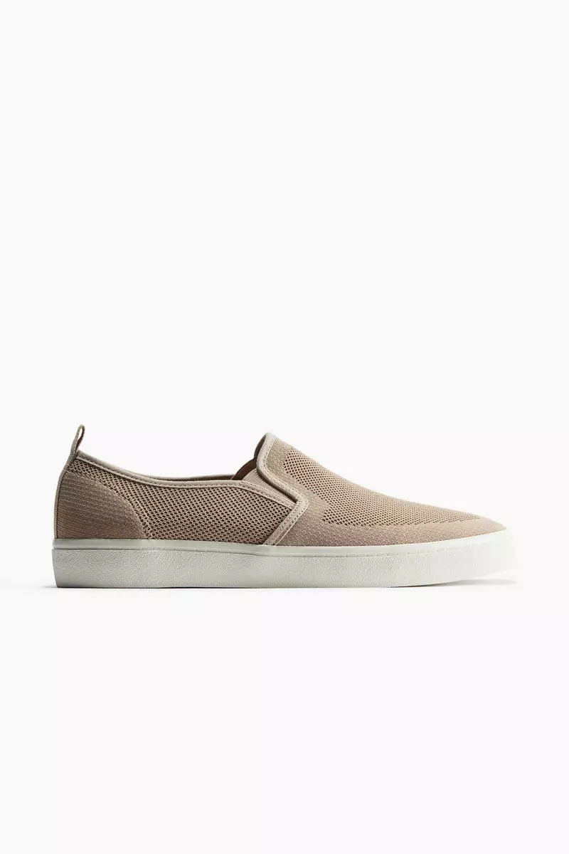 Discount on H&m  shoes - SKU: Slip-On Mesh Trainers