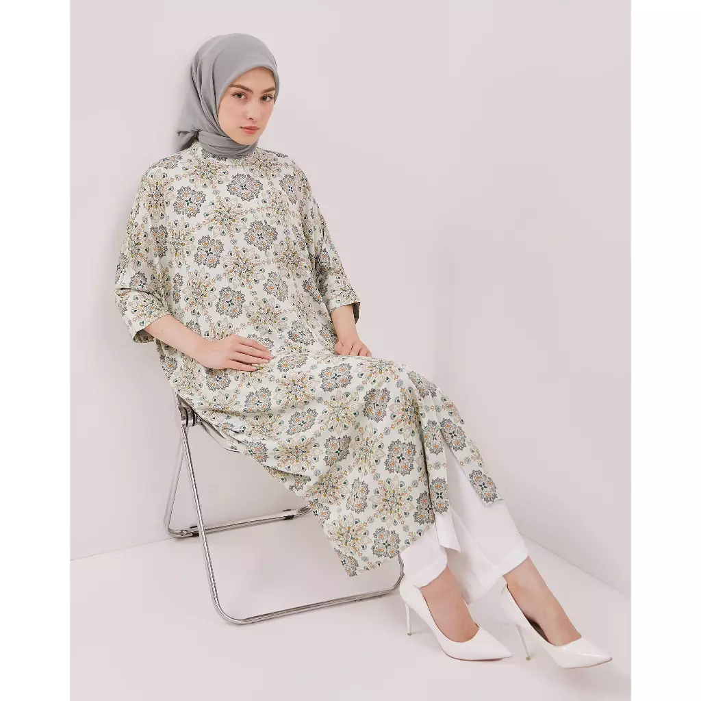 Urban Exchange Kaftan Mindy Beige - Gamis Long Dress Cream Lebaran