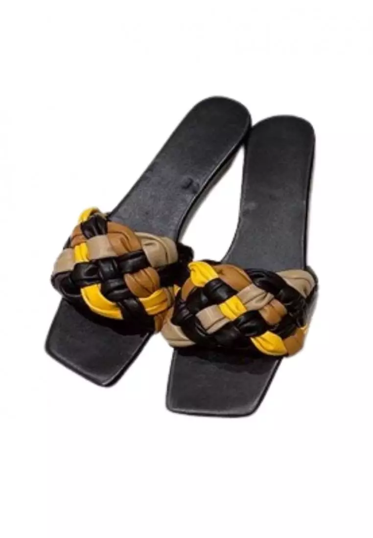Lonette Flat Sandals