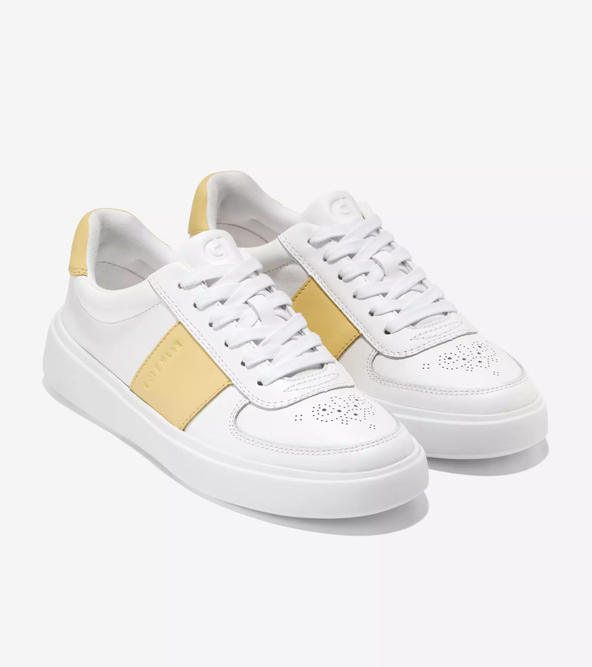 Cole Haan Women Grand Crosscourt Della Sneakers - Sepatu Wanita (Yellow)