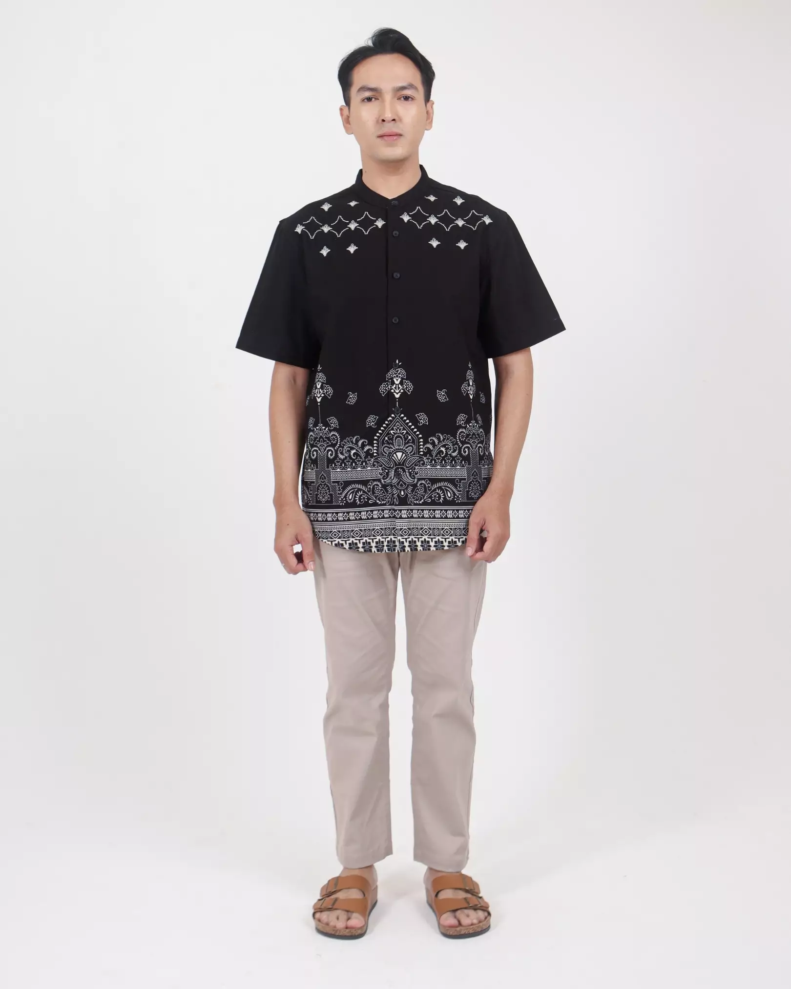 AMK Kemeja Koko Pria Lengan Pendek KK Mahdi S/S Black