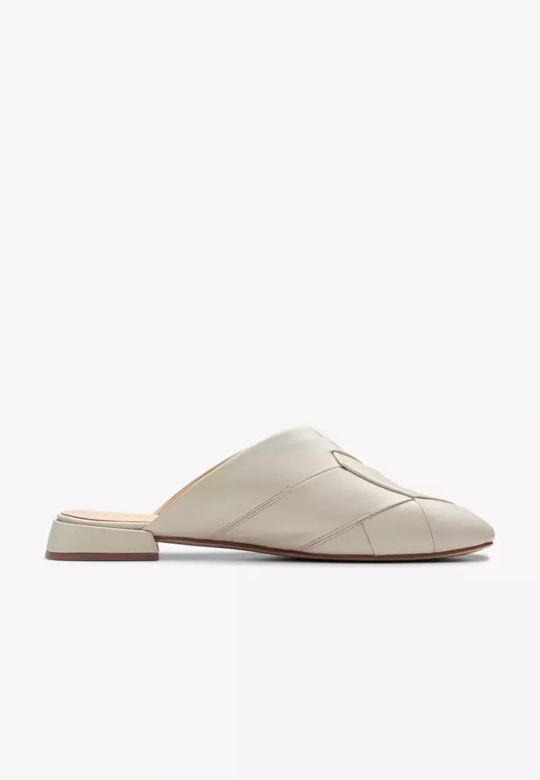 Discount on Clarks  shoes - SKU: Ubree15 Woven Dress Mule Ivory