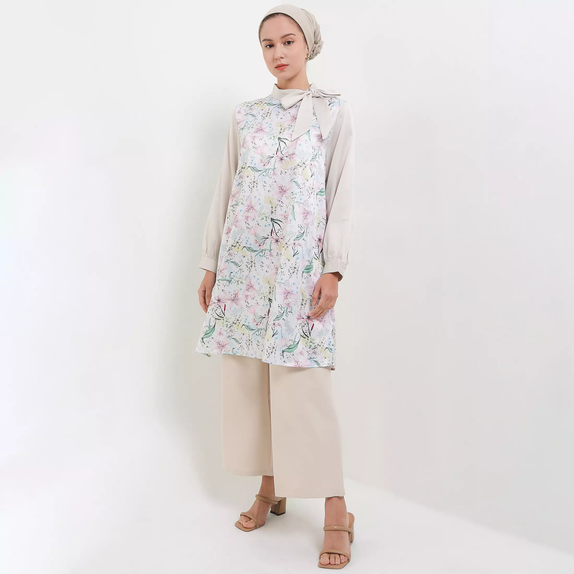 MFMW Arfani Tunik Satin Multicolor Motif Bunga